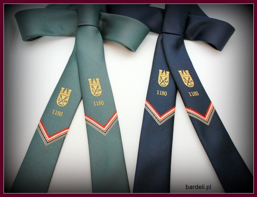 krawat szkolny damski